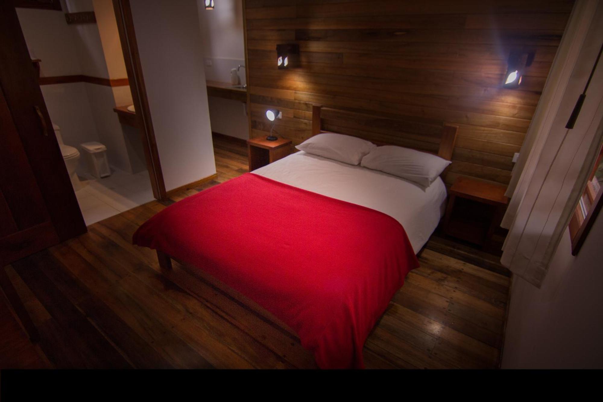 Sisakuna Lodge Mindo Rom bilde