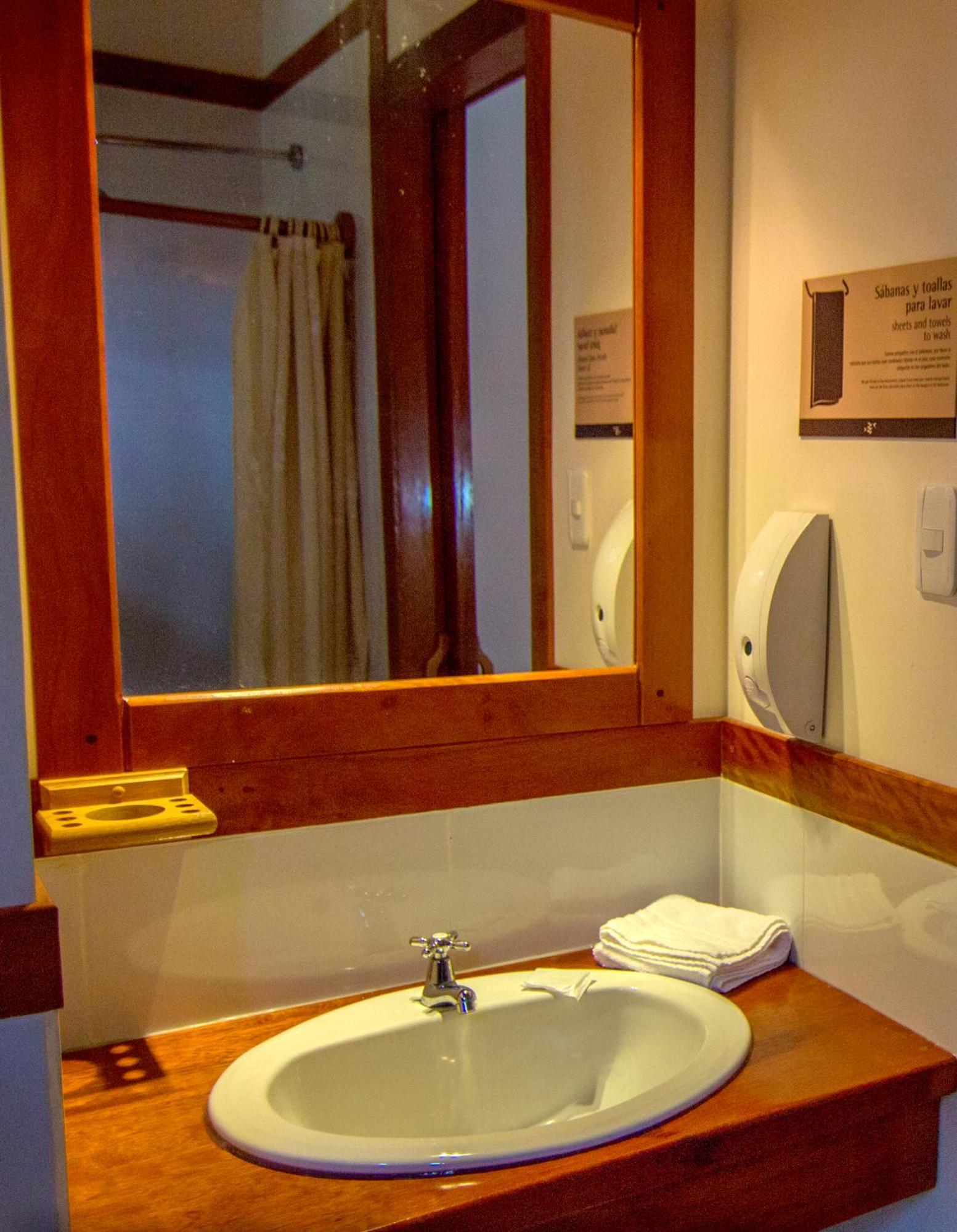 Sisakuna Lodge Mindo Rom bilde